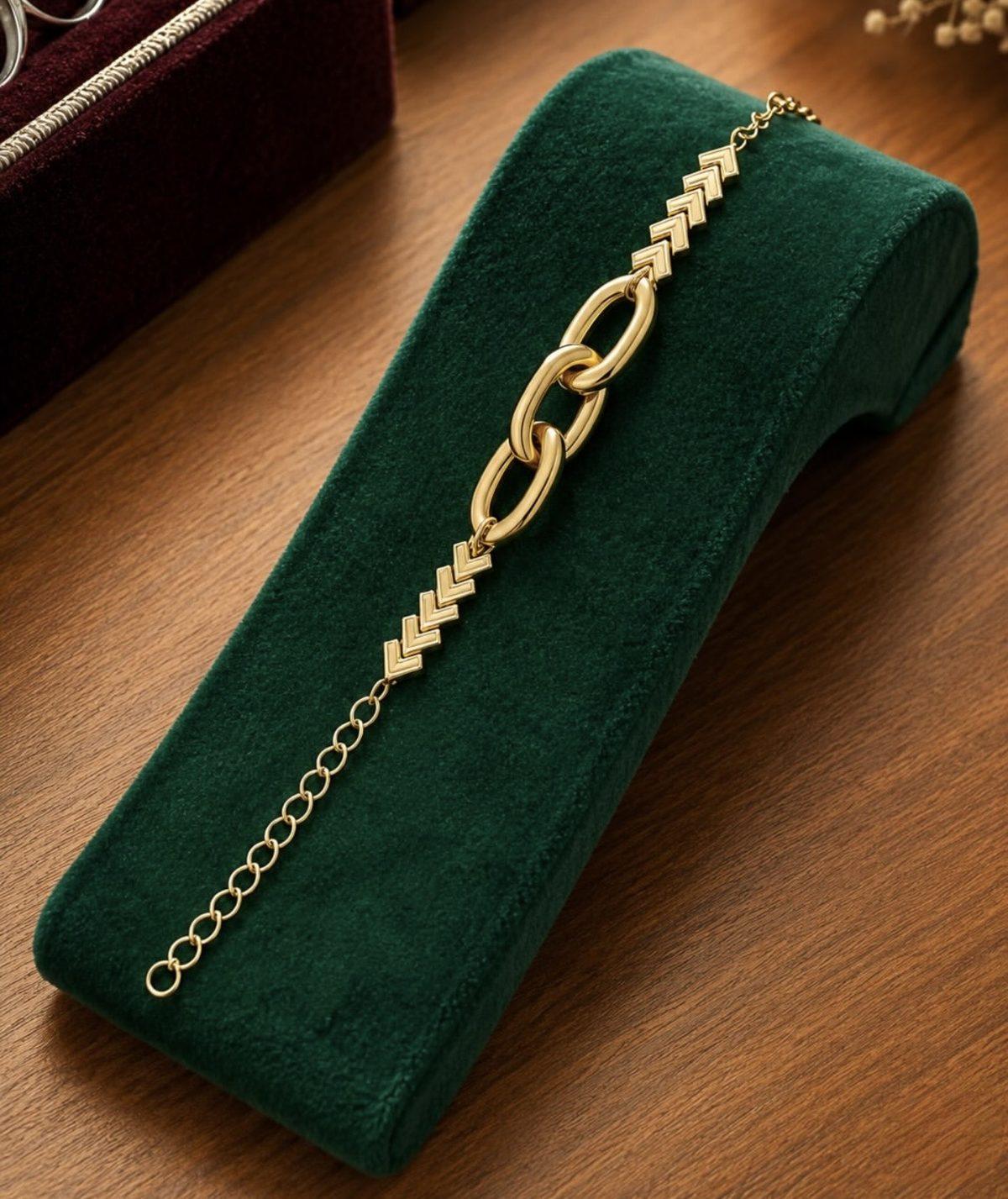 Chevron Link Bracelet